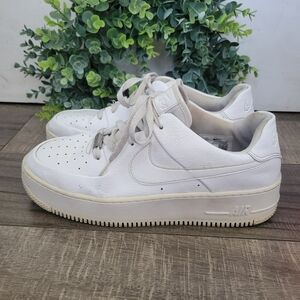 Nike Air Force 1 Low Top White Leather Sneakers Casual Shoes Womens 11.5 Mens 10
